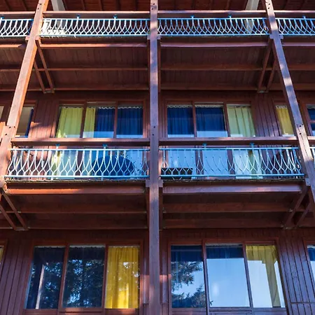 Apartment Charmettoger : Mezzanine 6 Pers, Proche Pistes, Balcon S/o, Wifi Gratuit - Fr-1-346-413